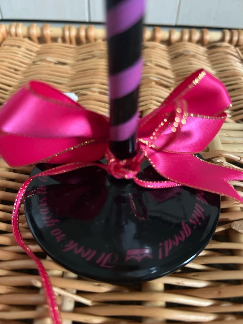 NWT 40 and Fabulous Wine Glass and Box